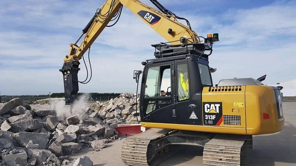 Applications of hydraulic hammer
